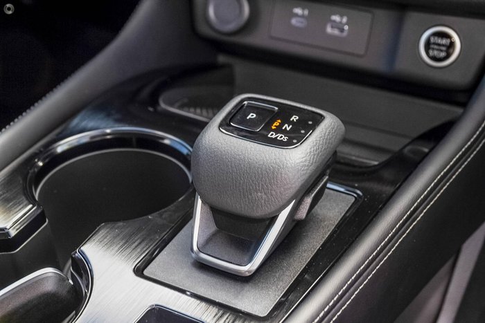 2025 Nissan X-TRAIL ST-L