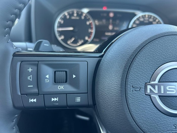 2025 Nissan X-TRAIL ST-L