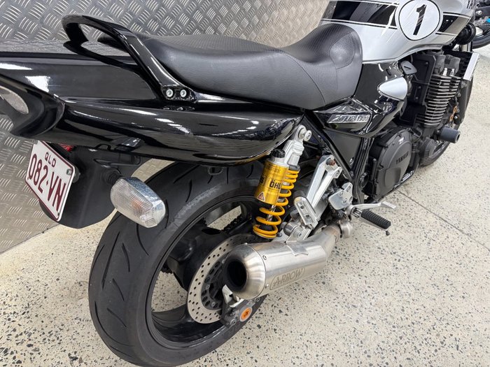 2016 Yamaha XJR1300 BLUE