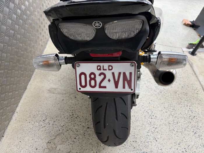 2016 Yamaha XJR1300 BLUE