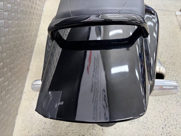 2016 Yamaha XJR1300 BLUE