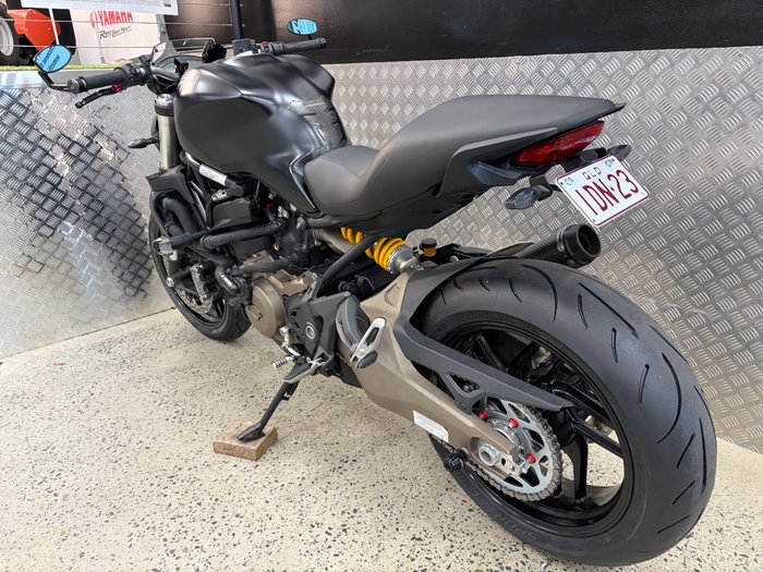 2014 DUCATI MONSTER 821 BLACK
