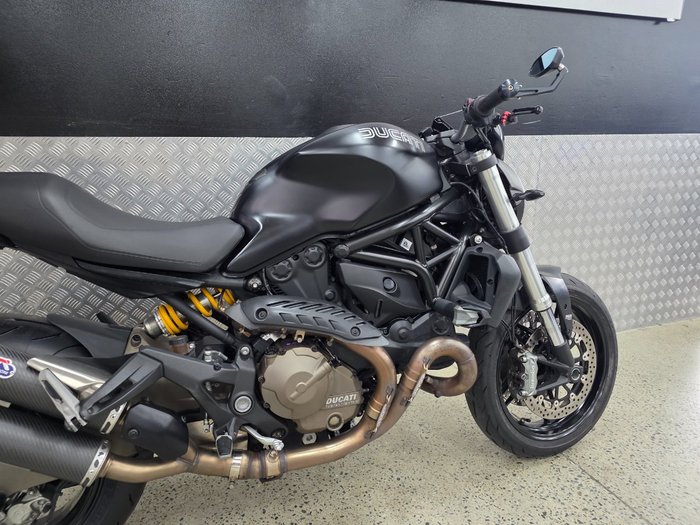 2014 DUCATI MONSTER 821 BLACK