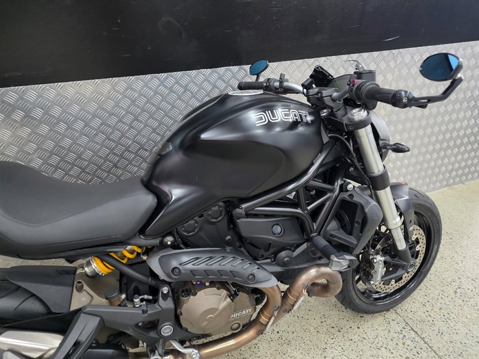 2014 DUCATI MONSTER 821 BLACK