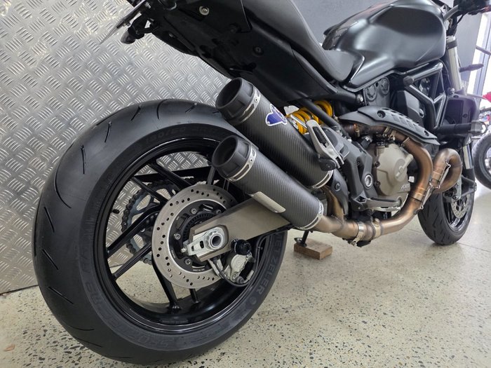 2014 DUCATI MONSTER 821 BLACK
