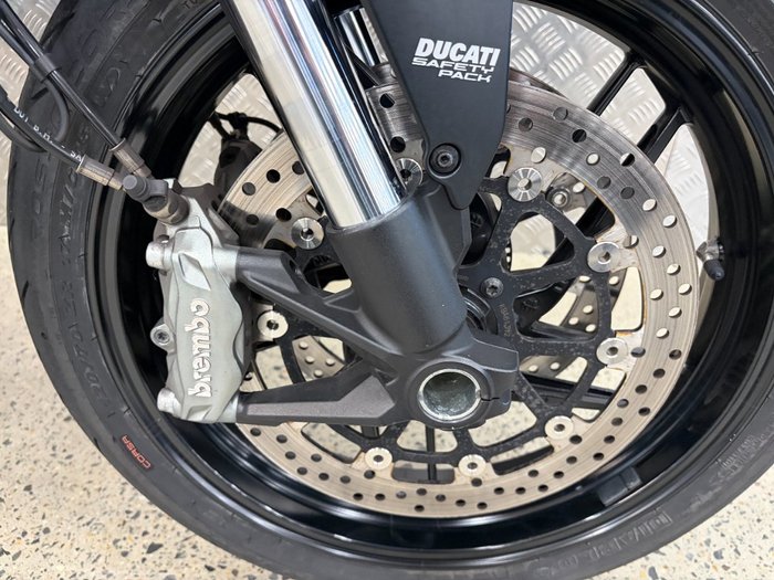 2014 DUCATI MONSTER 821 BLACK