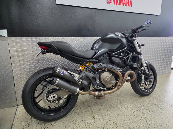 2014 DUCATI MONSTER 821 BLACK