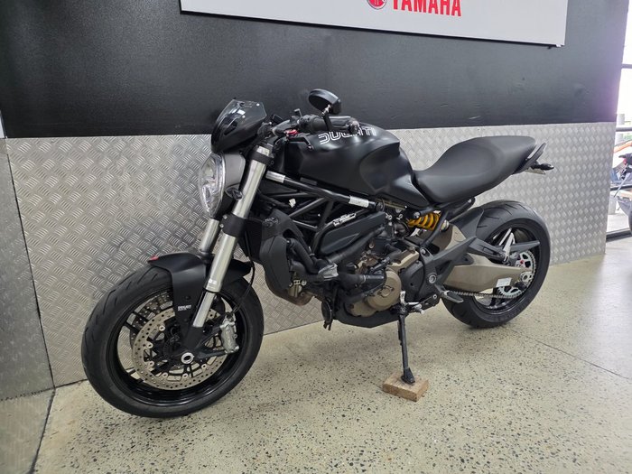 2014 DUCATI MONSTER 821 BLACK