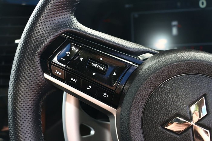 2024 Mitsubishi Pajero Sport Exceed