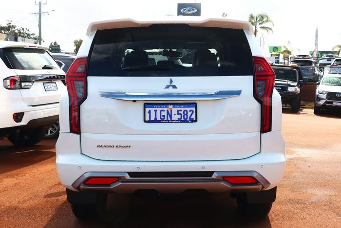 2024 Mitsubishi Pajero Sport Exceed