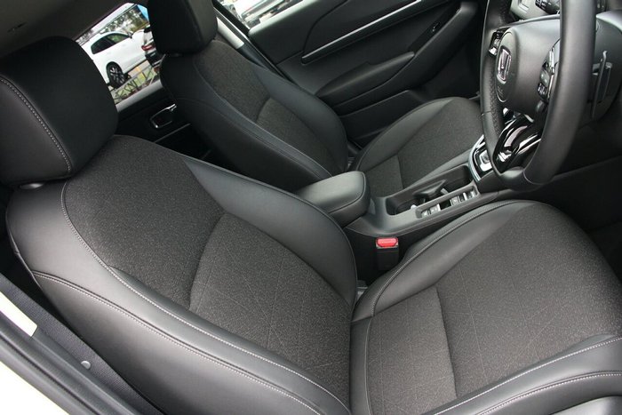 2023 Honda HR-V e:HEV L