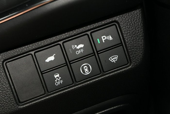 2023 Honda HR-V e:HEV L