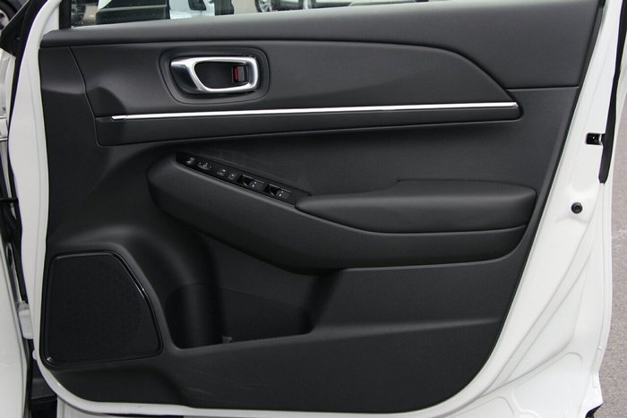 2023 Honda HR-V e:HEV L