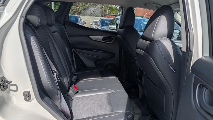 2018 Nissan QASHQAI ST-L