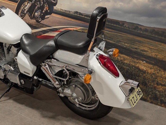 2007 Honda VT750C Shadow Classic Shadow White