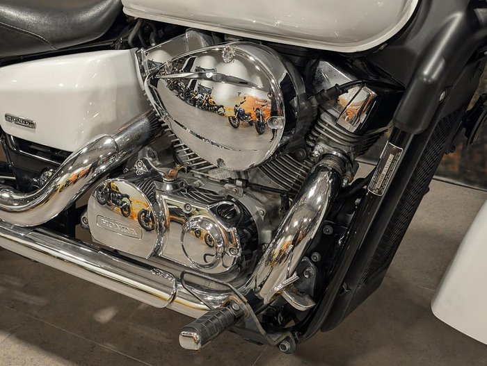 2007 Honda VT750C Shadow Classic Shadow White