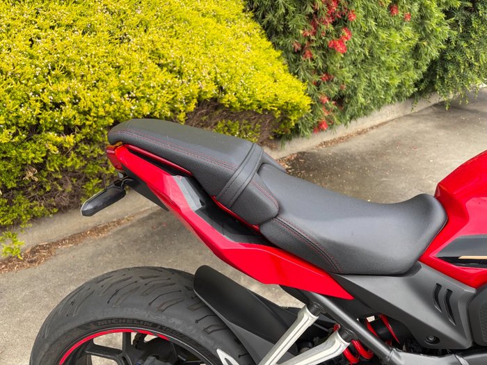 2023 Honda CBR650R Red