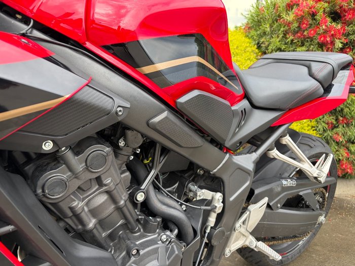 2023 Honda CBR650R Red