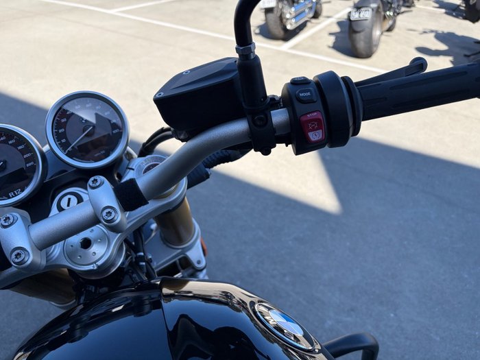 2024 BMW Motorrad R 12 nineT HL Black