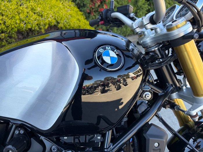2024 BMW Motorrad R 12 nineT HL Black