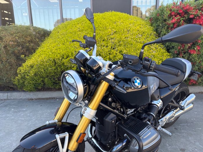 2024 BMW Motorrad R 12 nineT HL Black