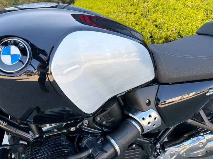 2024 BMW Motorrad R 12 nineT HL Black