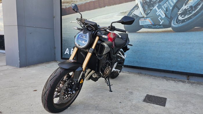 2025 Honda 2025 Honda 650CC CB650R SPORTS Red