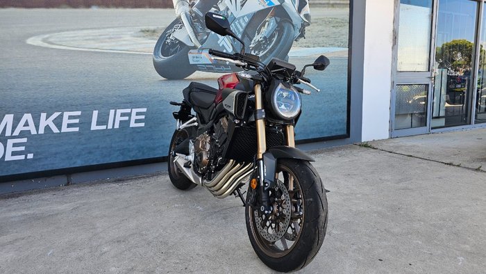 2025 Honda 2025 Honda 650CC CB650R SPORTS Red