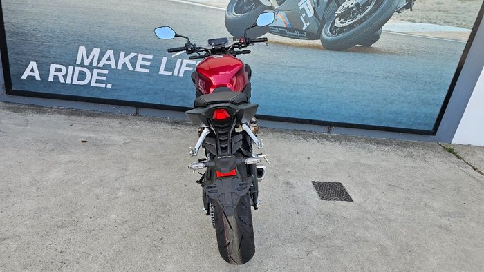 2025 Honda 2025 Honda 650CC CB650R SPORTS Red