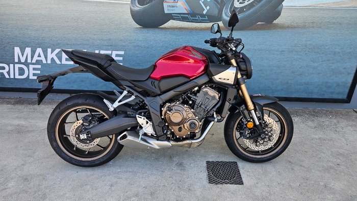 2025 Honda 2025 Honda 650CC CB650R SPORTS Red