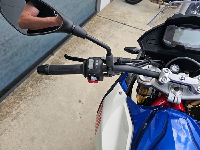 2025 BMW Motorrad G 310 GS WHITE/BLUE