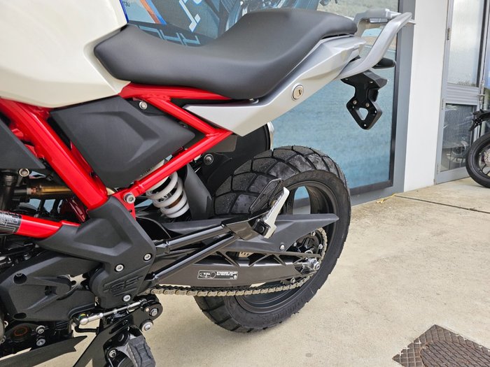 2025 BMW Motorrad G 310 GS WHITE/BLUE