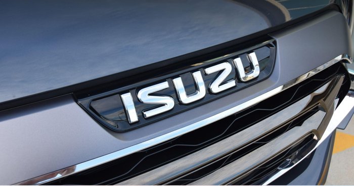 2022 Isuzu MU-X LS-T MY22 4x2 Obsidian Grey