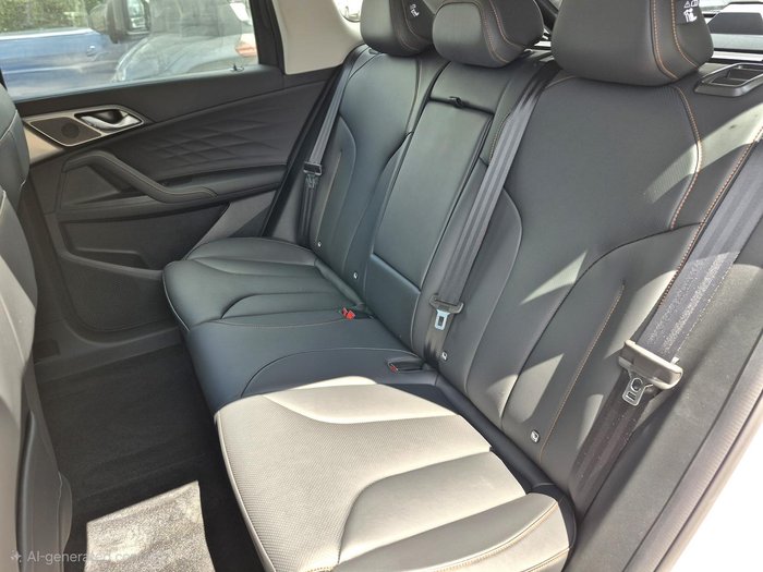 2024 MG HS Excite AS33 MY24.5 Pearl White