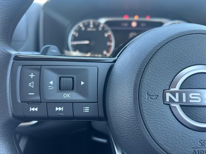 2025 Nissan X-TRAIL ST