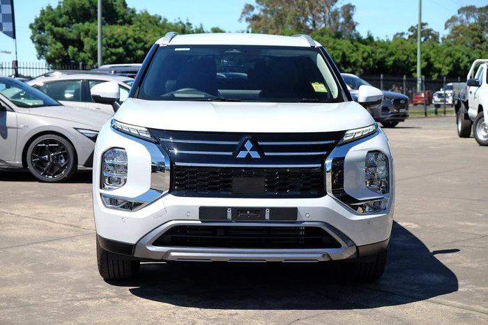 2025 Mitsubishi Outlander Aspire