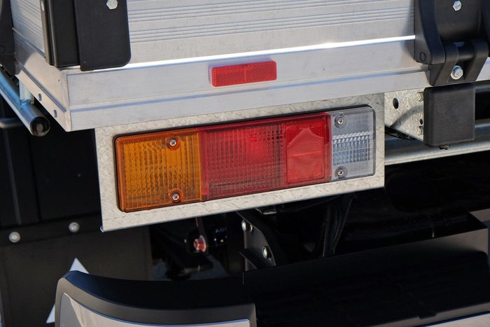 2025 Mitsubishi Triton GLX