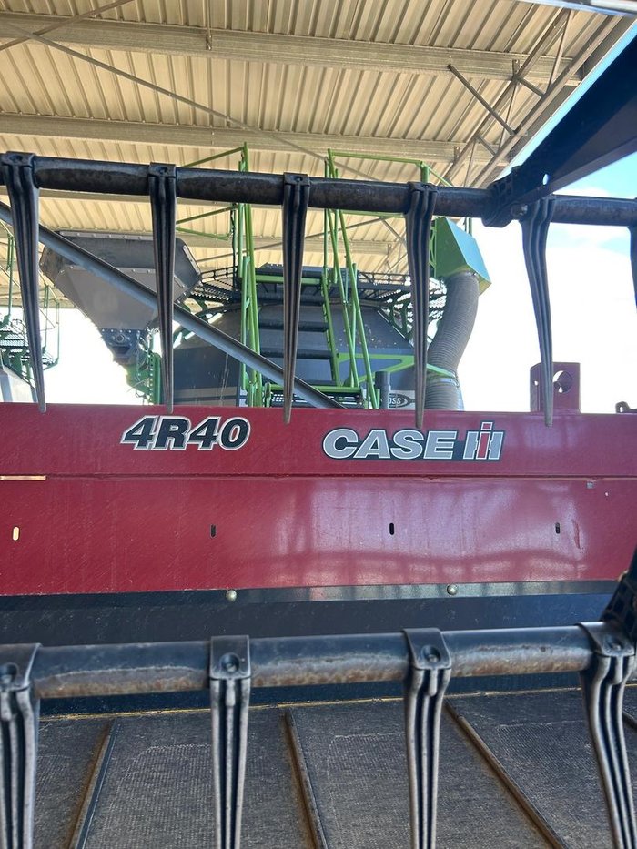 2021 CASE IH 4R40 Draper Front & Trailer