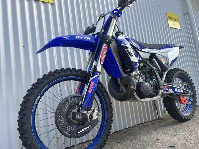 YAMAHA YZ250 MOTOCROSS BLUE