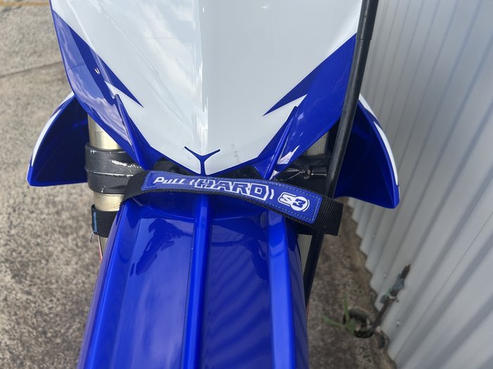 YAMAHA YZ250 MOTOCROSS BLUE