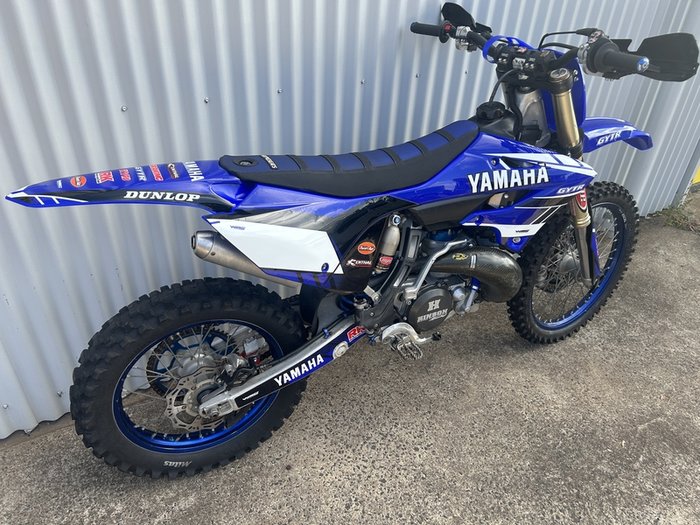 YAMAHA YZ250 MOTOCROSS BLUE