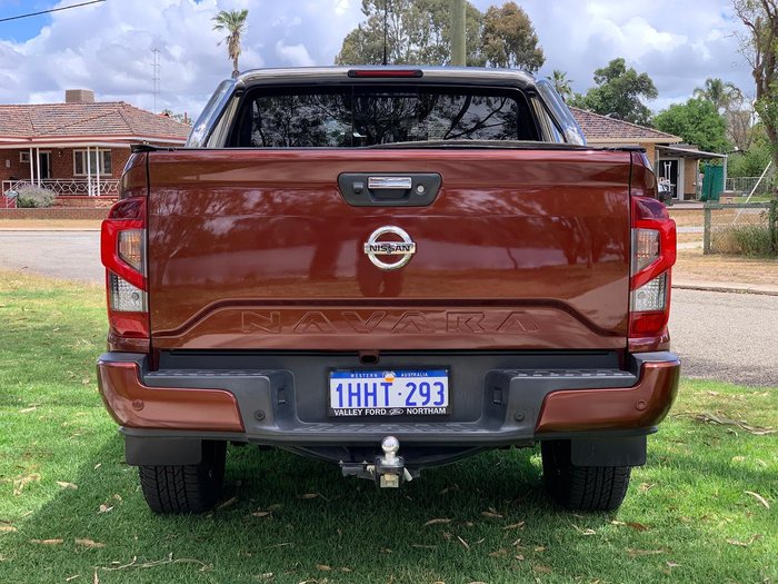 2021 Nissan Navara ST
