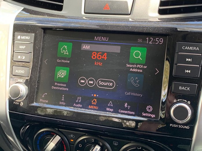 2021 Nissan Navara ST