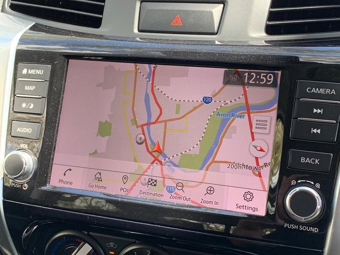 2021 Nissan Navara ST