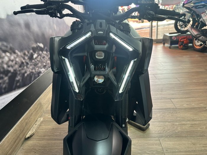 2024 Ktm 1390 SUPER DUKE R Black