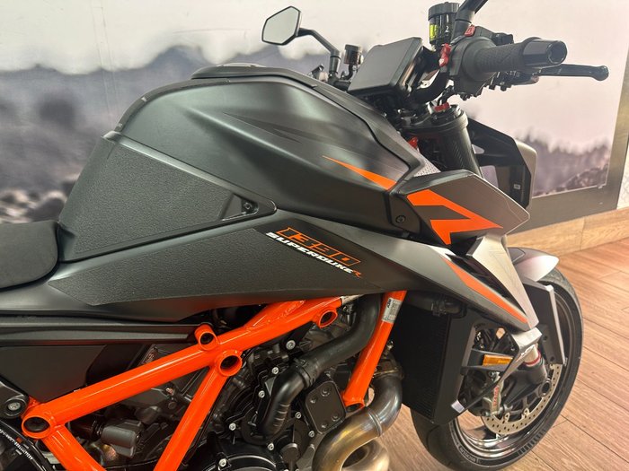 2024 Ktm 1390 SUPER DUKE R Black