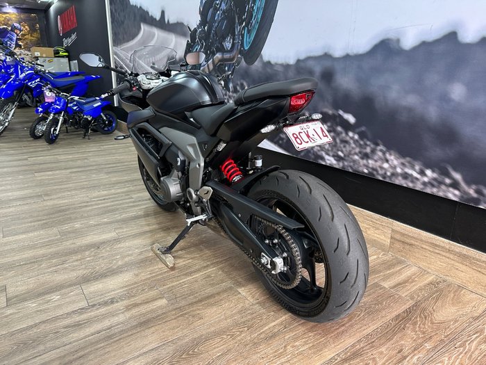 2025 Triumph DAYTONA 660 Black