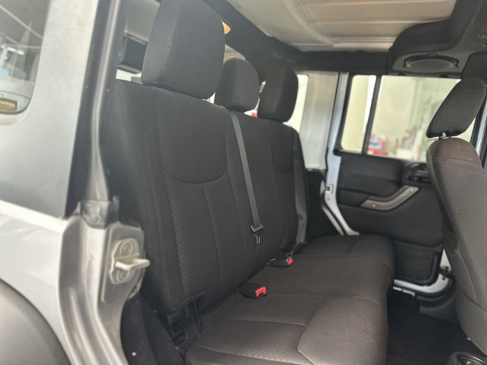 2013 Jeep Wrangler Unlimited Sport