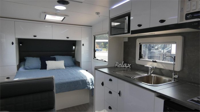 2025 Viscount V2 Premium