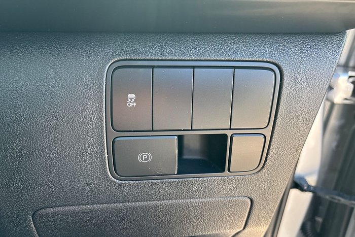 2021 Hyundai STARIA LOAD